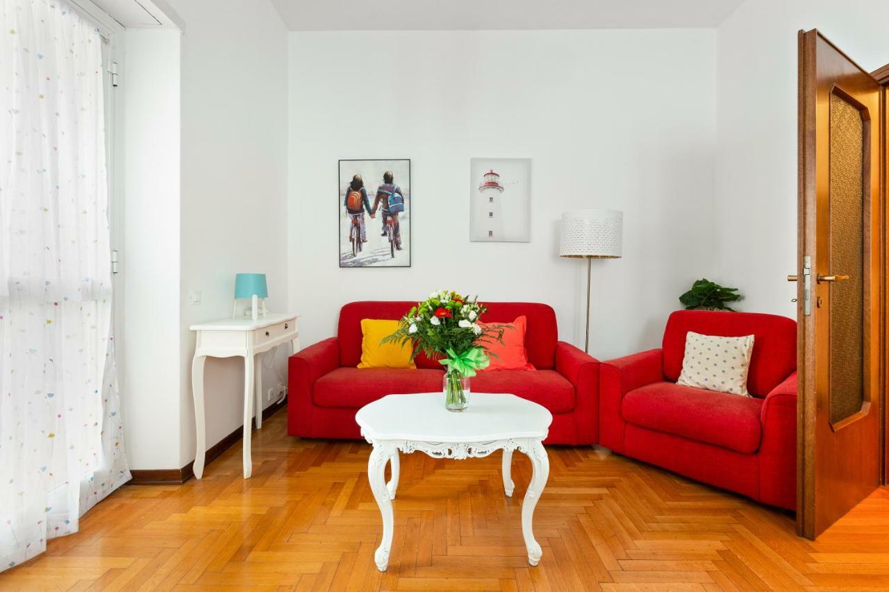 Апартаменты Bright Flat With Shared Garden Милан Экстерьер фото